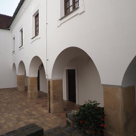 Hotel Chateau Zamek Cejkovice Zewnętrze zdjęcie