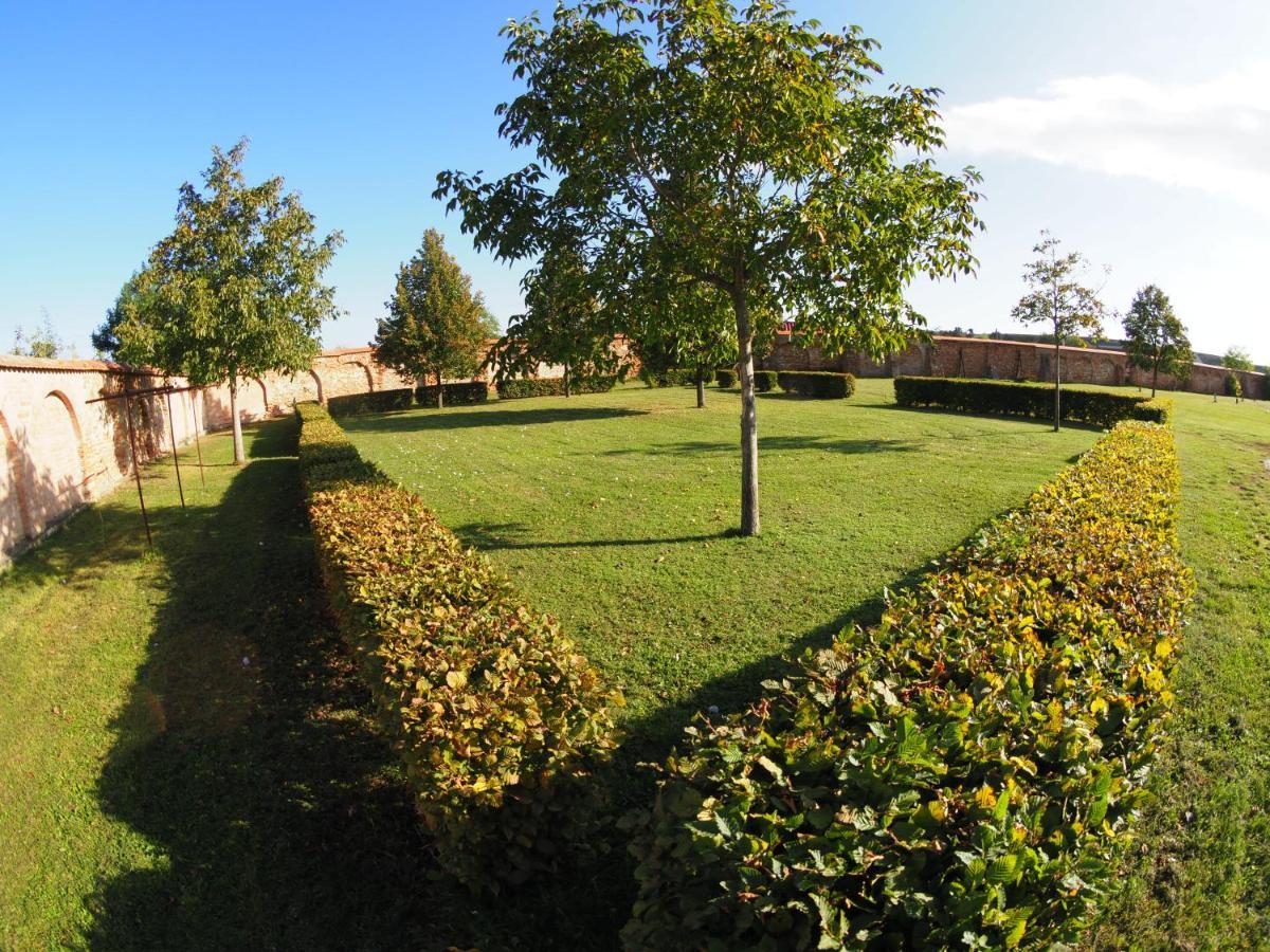 Hotel Chateau Zamek Cejkovice Zewnętrze zdjęcie
